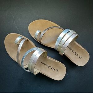 Women’s Metallic Yellow Rose White Gold Toe‎ Sandals Size 7.5 Boho Resort Comfy